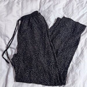 Van Heusen Black and Tan Patterned Pants